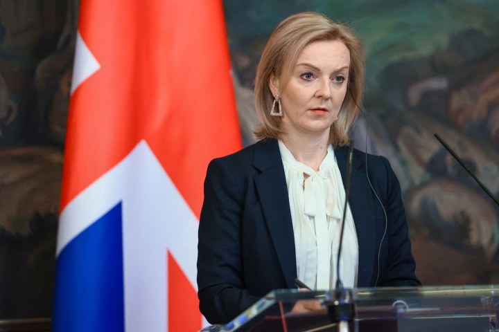 Thủ tướng Anh Liz Truss rời nhiệm sở - Ảnh 1.