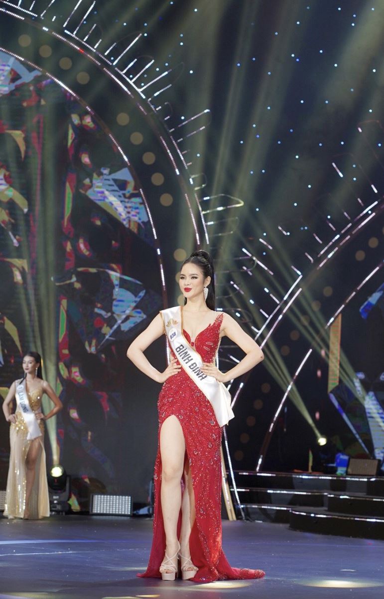 Bán kết Hoa hậu Du lịch Việt Nam 2022: 'Cháy’ hết mình trên sân khấu, 40 thí sinh xuất sắc đi tiếp vào đêm Chung kết - Ảnh 9.