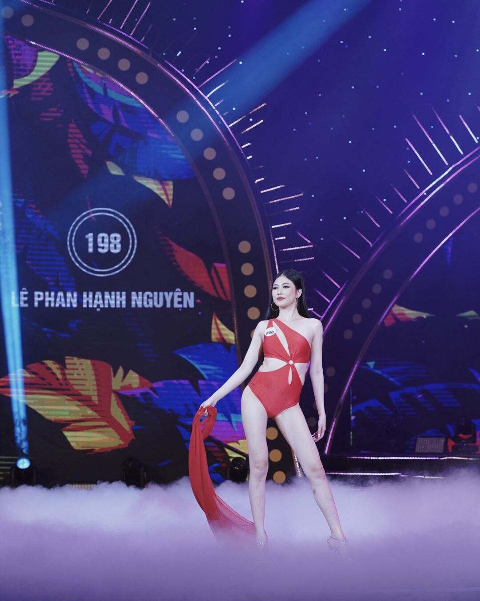 Bán kết Hoa hậu Du lịch Việt Nam 2022: 'Cháy’ hết mình trên sân khấu, 40 thí sinh xuất sắc đi tiếp vào đêm Chung kết - Ảnh 5.