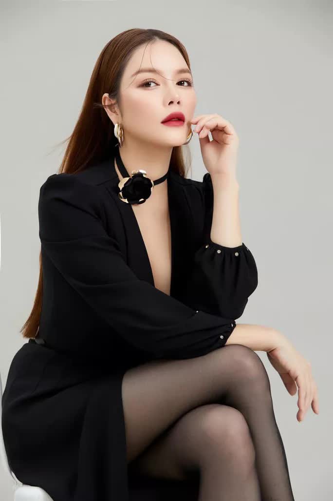 L&yacute; Nh&atilde; Kỳ phủ nhận tin đồn bị bắt - Ảnh 5.