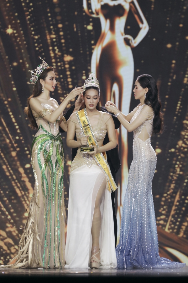 Thiên Ân bật khóc sau kết quả của Miss Grand International: Không thể tin em bị loại khỏi top 10 - Ảnh 4.