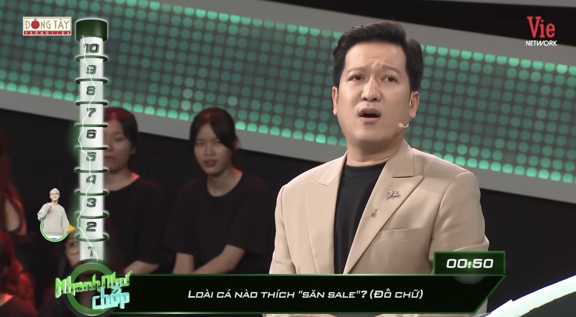 C&acirc;u đố Tiếng Việt: C&aacute; g&igrave; th&iacute;ch "săn sale"? - Ảnh 1.