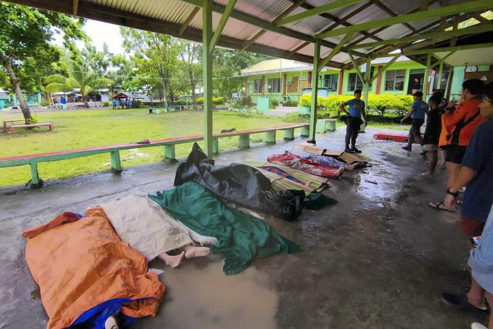 Số người thiệt mạng do bão Nalgae ở Philippines tăng lên 98 - Ảnh 1.