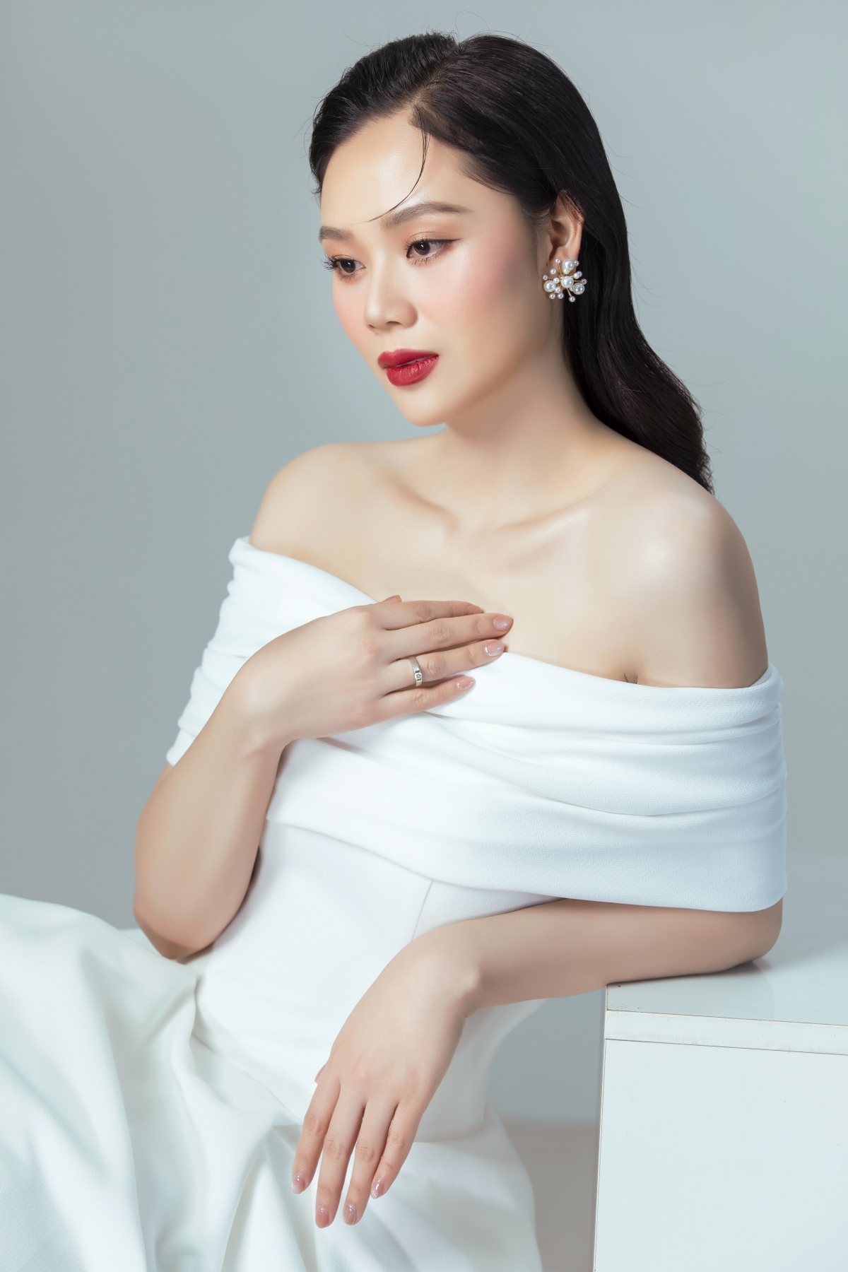 Hoa hậu Mai Phương đẹp kiêu sa trong bộ ảnh kỷ niệm 20 năm đăng quang - Ảnh 4.