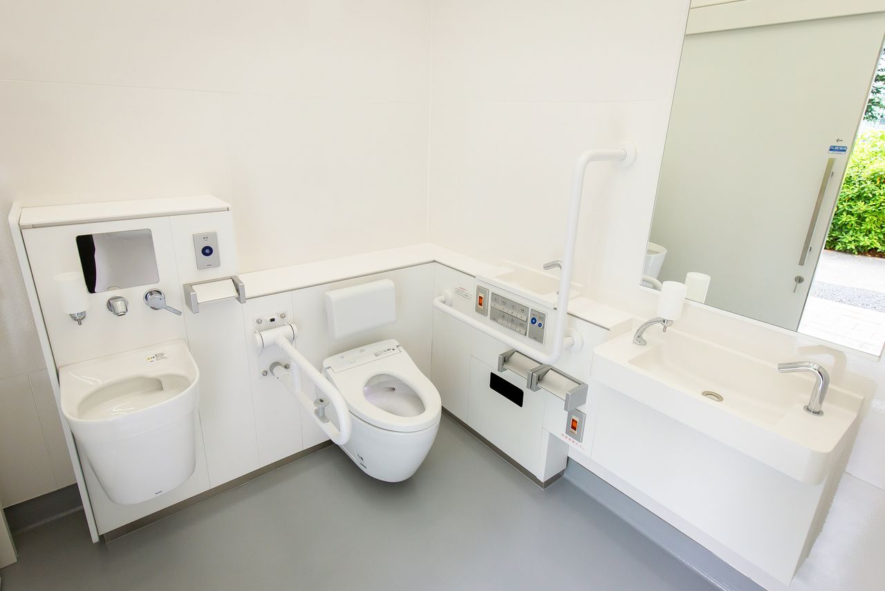 Nhật Bản: Khi toilet công cộng cũng có thể trở thành “điểm đến du lịch”  - Ảnh 7.