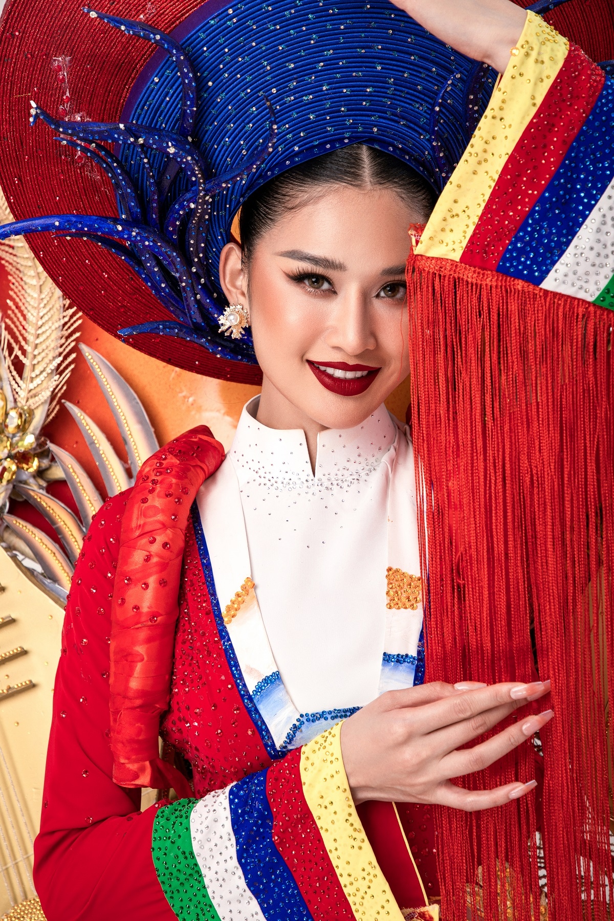 Á hậu Nguyễn Nga tiết lộ trang phục dân tộc dự thi Hoa hậu Du lịch Quốc tế 2022 - Ảnh 3.