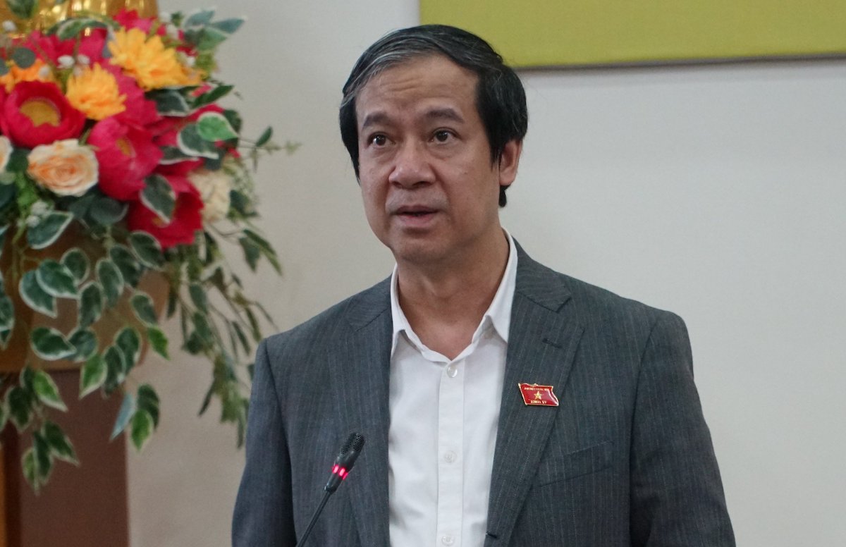 Bộ trưởng Nguyễn Kim Sơn: Cố gắng tăng phụ cấp cho giáo viên từ 1-7-2023 - Ảnh 1.