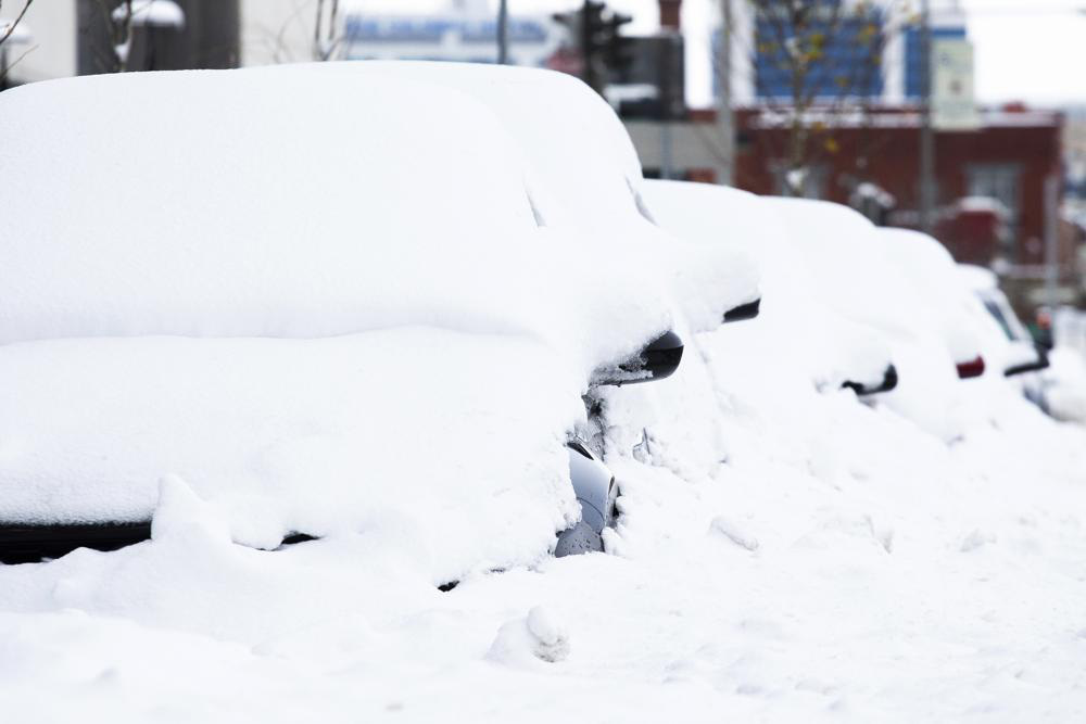 Hai người tử vong do bão tuyết hiệu ứng hồ làm tê liệt phía Tây New York  - Ảnh 11.