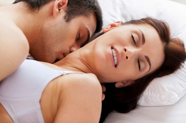 Sai lầm trong sex: Đàn ông 'mù' kiến thức về cực khoái - Ảnh 2.