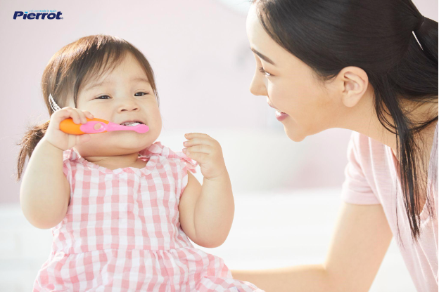 Lưu ý khi chăm sóc răng cho trẻ từ 2-8 tuổi để có hàm răng khỏe đẹp khi trưởng thành - Ảnh 4.