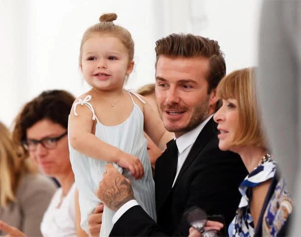 'Công chúa nhỏ' nhà triệu phú Beckham: Sinh ra đã 'ngậm thìa bạc' nhưng được dạy dỗ rất kỷ luật, bộc lộ tài năng trong lĩnh vực không ngờ - Ảnh 2.