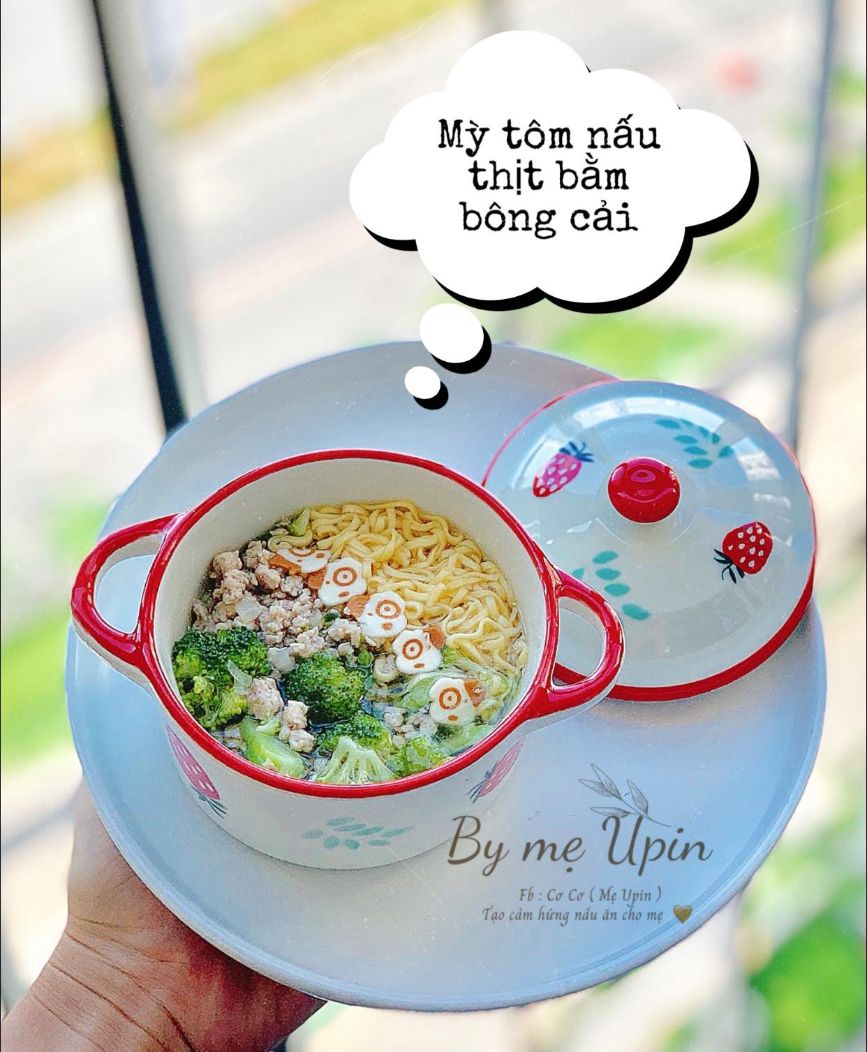 Bữa sáng màu sắc vừa ngon vừa dễ làm cho con