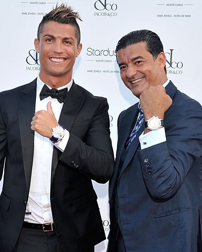 Bầu trời drama gọi tên Ronaldo: Ra mắt đồng hồ tiền tỷ chứa chi tiết sâu cay ngay khi kết thúc hợp đồng với MU - Ảnh 6.