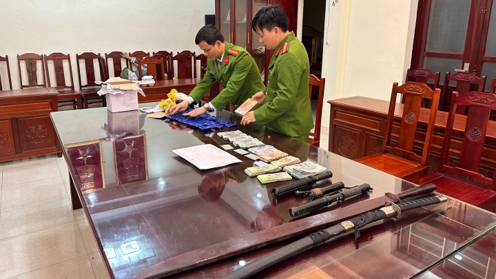 Chủ hiệu cầm đồ ở Thanh Hóa điều hành đường dây ma túy xuyên quốc gia - Ảnh 2.