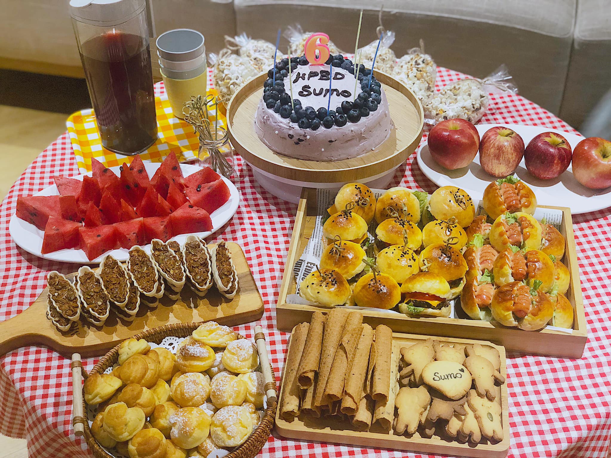 Thực đơn món ngon đãi tiệc sinh nhật đơn giản tại nhà  DTBTAAu