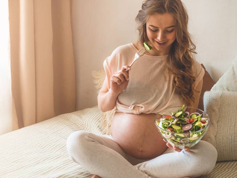 10 món ăn vặt bổ dưỡng giúp mẹ bầu mắc tiểu đường thai kỳ vượt qua cơn thèm ăn - Ảnh 1.
