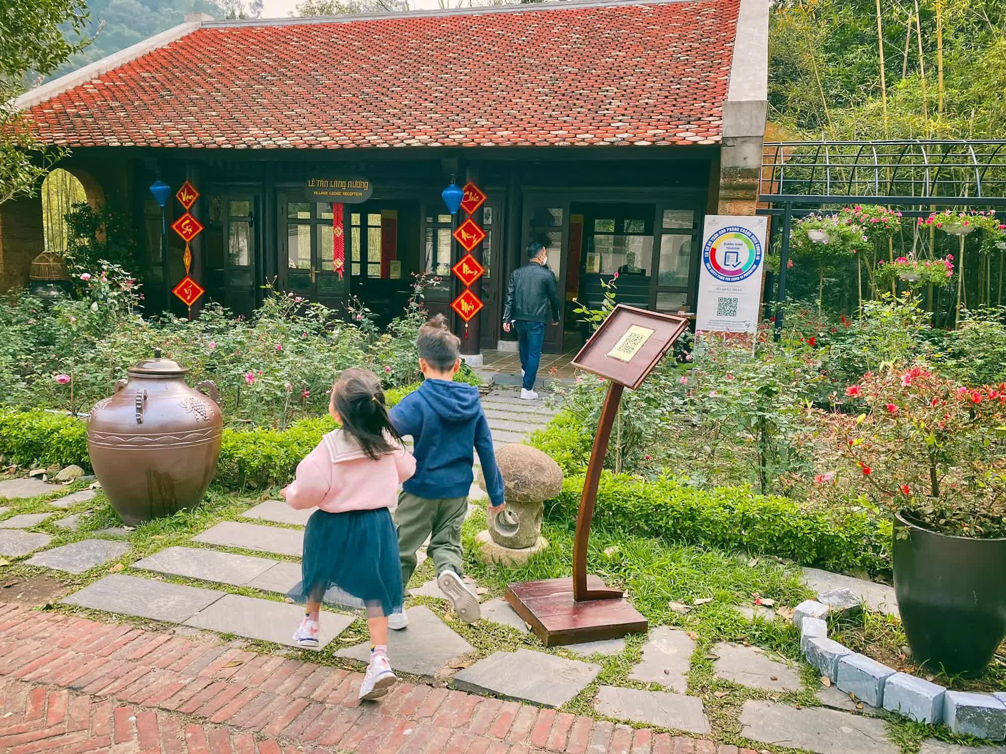 Cảm nhận không gian xanh mát tại Làng Nương Yên Tử khiến cả người lớn lẫn trẻ nhỏ thích mê - Ảnh 2.