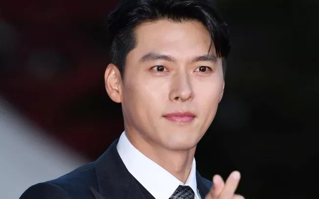 Hyun Bin đã trở về Hàn Quốc để gặp vợ và con trai mới sinh - Ảnh 1. Hyun Bin đã trở về Hàn Quốc để gặp vợ và con trai mới sinh - Ảnh 1.