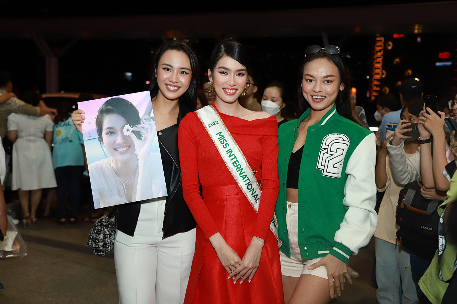 Á hậu Phương Anh lên đường sang Nhật Bản tham dự Miss International 2022 - Ảnh 9.