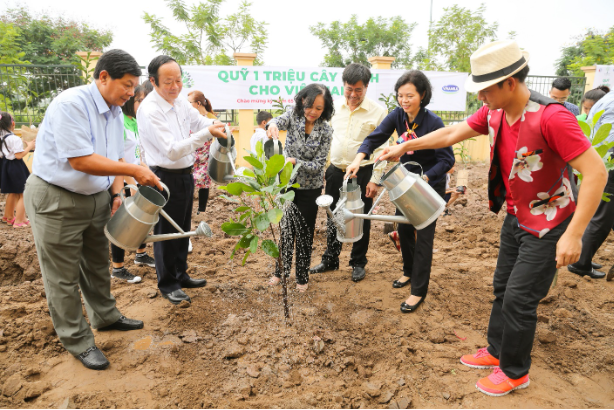 Tiếp nối thành công quỹ 1 triệu cây xanh, Vinamilk tiếp tục hướng đến mục tiêu Net Zero 2050 - Ảnh 2.