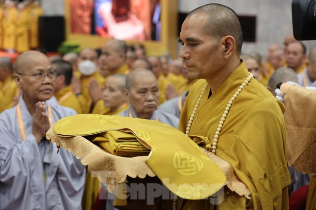 Suy tôn Trưởng lão Hòa thượng Thích Trí Quảng lên ngôi Pháp chủ Giáo hội Phật giáo Việt Nam - Ảnh 3.
