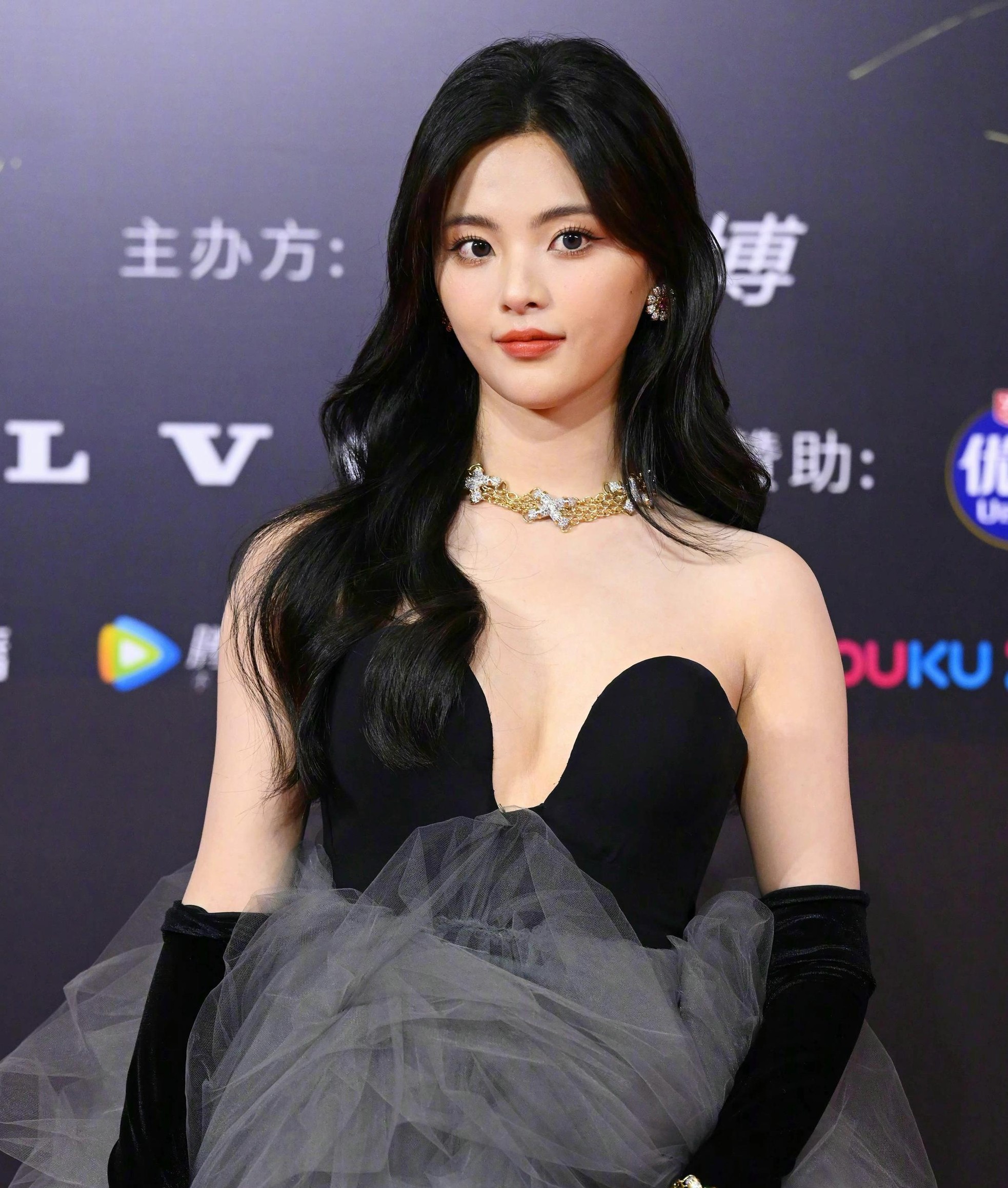 Triệu Lộ Tư lấn át Triệu Lệ Dĩnh, Angelababy ảnh 5 Triệu Lộ Tư lấn át Triệu Lệ Dĩnh, Angelababy ảnh 5