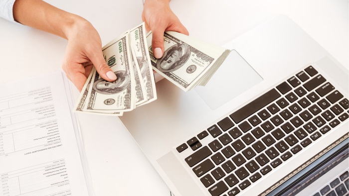 Nghỉ việc ở Amazon, cô gái về làm việc 2 tiếng/ngày, cả tháng thu về gần tỷ đồng - Ảnh 2. Nghỉ việc ở Amazon, cô gái về làm việc 2 tiếng/ngày, cả tháng thu về gần tỷ đồng - Ảnh 2.