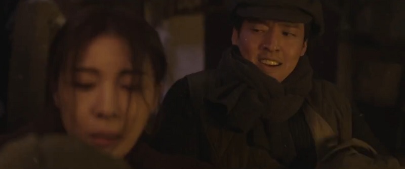 Kang Ha Neul từ trai quê hóa 'soái ca' trong phim mới Hạ màn - Ảnh 1.