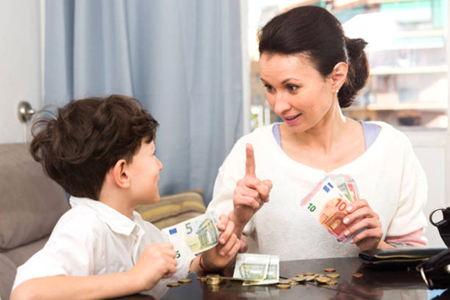 Chuyên gia tâm lý: Cho một đứa trẻ tiền tiêu vặt là cách giúp con trưởng thành và có trách nhiệm tài chính - Ảnh 2.