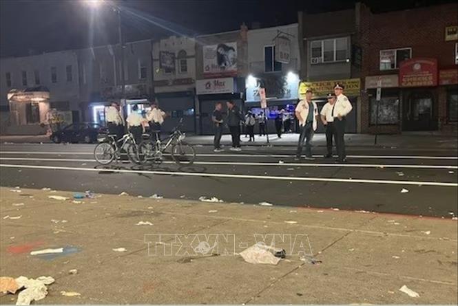 Mỹ: Xả súng ở Philadelphia, 9 người bị thương - Ảnh 2.