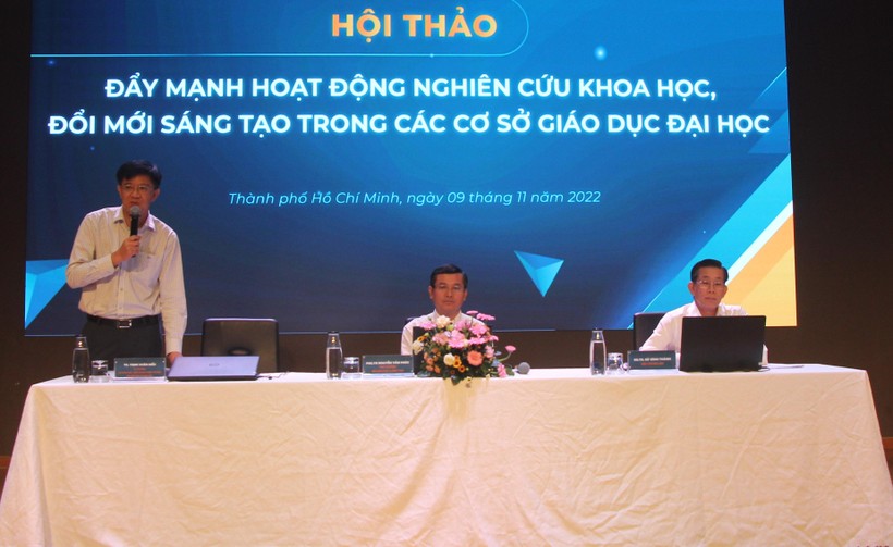 Đẩy mạnh nghiên cứu khoa học, đổi mới sáng tạo trong cơ sở giáo dục đại học - Ảnh 1.