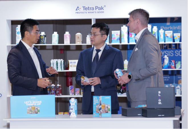 Xây dựng tình yêu thương hiệu từ cái tâm - Vinamilk gây ấn tượng mạnh với câu chuyện về sữa bột Dielac tại Hội nghị sữa châu Á - Ảnh 2. Xây dựng tình yêu thương hiệu từ cái tâm - Vinamilk gây ấn tượng mạnh với câu chuyện về sữa bột Dielac tại Hội nghị sữa châu Á - Ảnh 2.