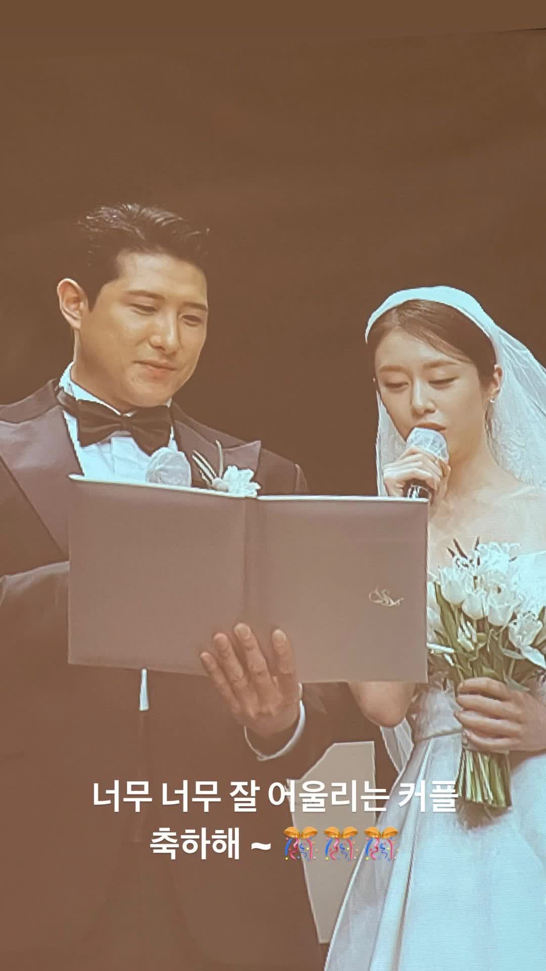 Đám cưới Jiyeon (T-ara): Cô dâu đẹp xỉu, chú rể và IU - Lee Hong Ki biến hôn lễ thành concert - Ảnh 8.