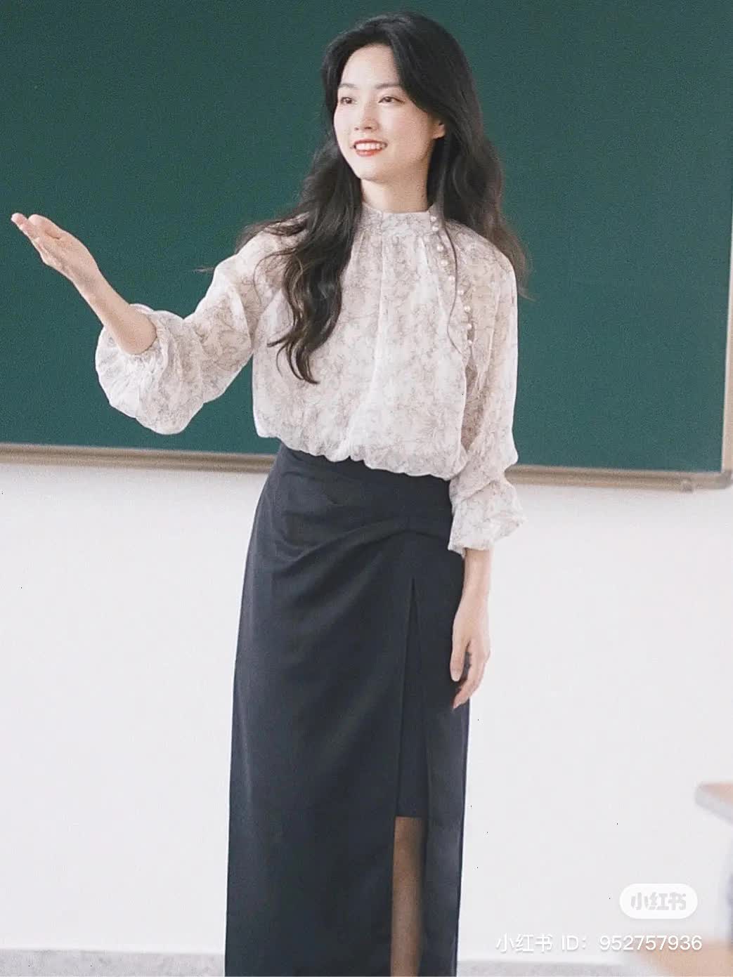 Cô giáo dạy Văn vừa xinh vừa mặc đẹp, đứng trên bục giảng thôi mà khí chất ngời ngời - Ảnh 6.