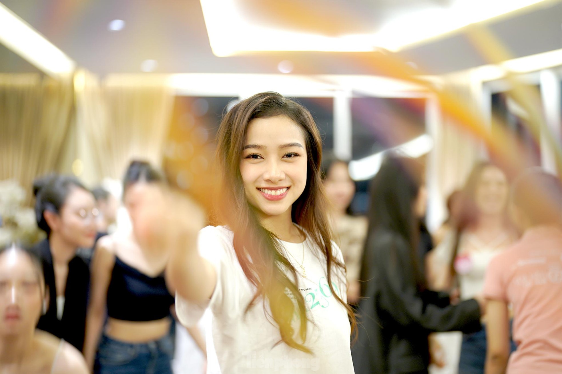 Vòng eo thon của top 35 Hoa hậu Việt Nam - Ảnh 4.
