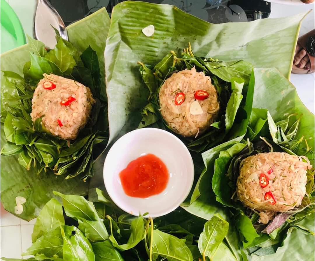 Nem nắm gói trọn bao nhớ thương: Món ngon đón Tết, món Tết