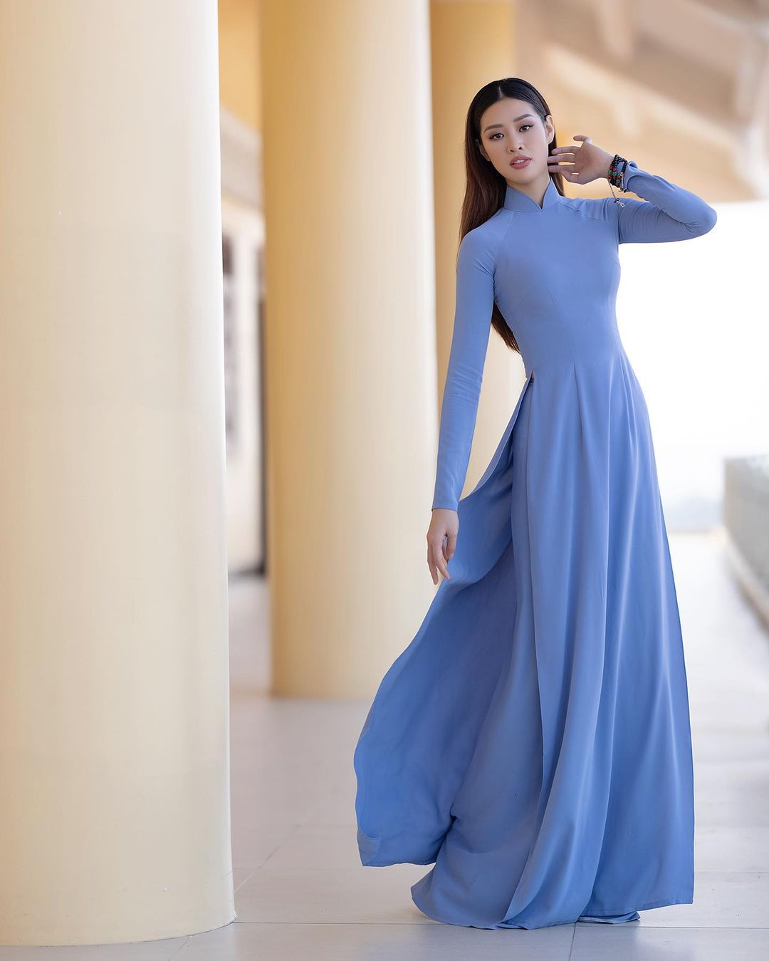 Khánh Vân: Nàng hậu diện áo dài đẹp nhất Hoa hậu Hoàn vũ Việt Nam - Ảnh 6. Khánh Vân: Nàng hậu diện áo dài đẹp nhất Hoa hậu Hoàn vũ Việt Nam - Ảnh 6.