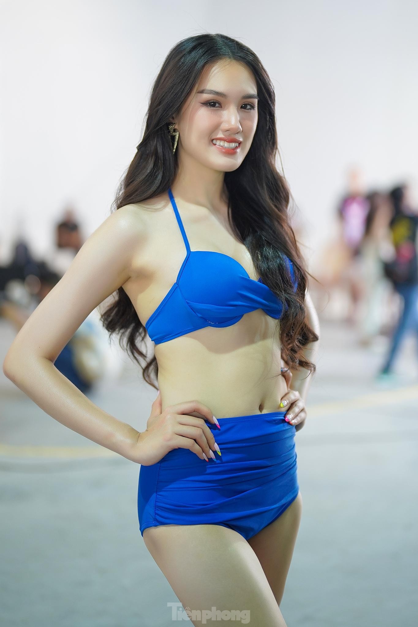 Thí sinh Hoa hậu Việt Nam trong buổi chụp ảnh áo tắm - Ảnh 11.