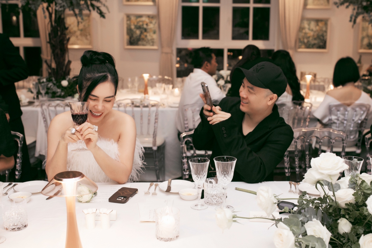 Hoa hậu Dương Mỹ Linh xúc động, nói lời thề ước cùng chồng trong tiệc cưới - Ảnh 5.
