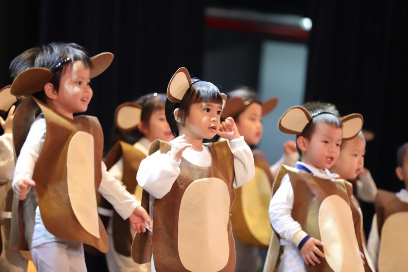 Đại nhạc hội trường Sakura Montessori gây quỹ xây trường cho vùng khó - Ảnh 3.