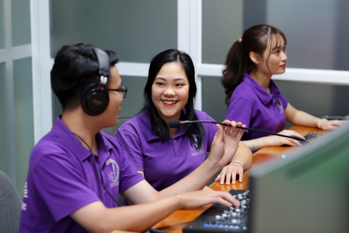 Sinh viên Đại học Quốc gia Hà Nội có thể chuyển ngành sau một năm học - Ảnh 1.