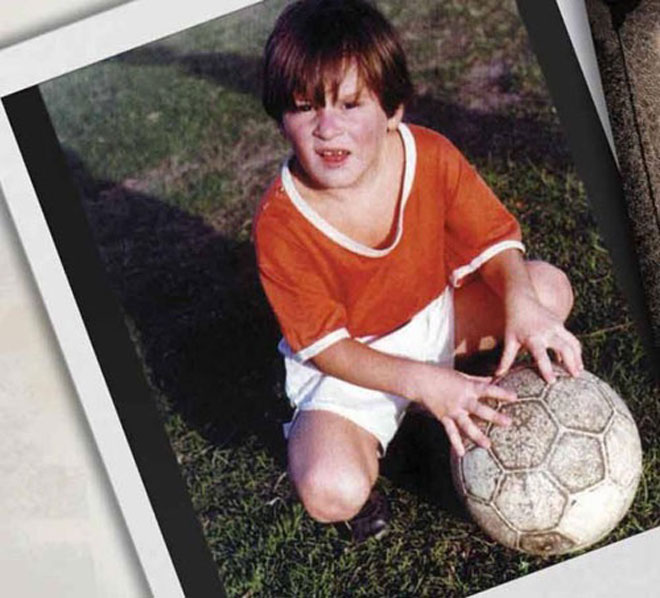 Hãy cùng xem hình về căn bệnh nhỏ nhặt của Messi và cách anh chàng đã vượt qua nó để trở thành một trong những cầu thủ hàng đầu thế giới.
