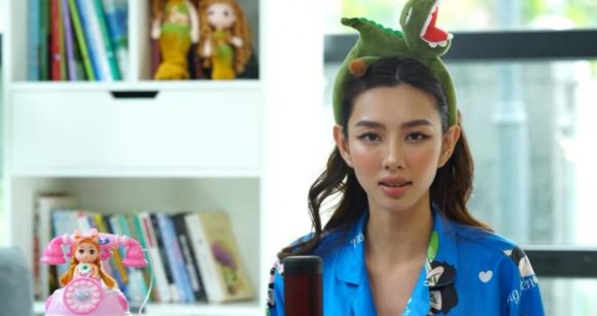 Hoa hậu Thùy Tiên lần đầu chia sẻ chuyện bị quấy rối hồi năm 6 tuổi - Ảnh 1.