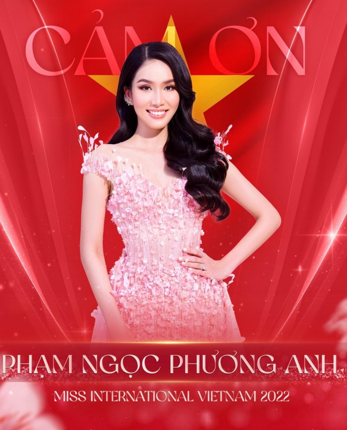 Khoảnh khắc đời thường xinh đẹp của Á hậu Phương Anh dưới &quot;tuyết đầu mùa&quot; ở Nhật - Ảnh 9.