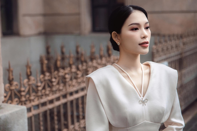 Linh Rin: Phillip Nguyễn đóng băng khi tôi mặc áo dài cô dâu, còn tôi thấy mình đã vào vai dâu hào môn - Ảnh 7. Linh Rin: Phillip Nguyễn đóng băng khi tôi mặc áo dài cô dâu, còn tôi thấy mình đã vào vai dâu hào môn - Ảnh 7.