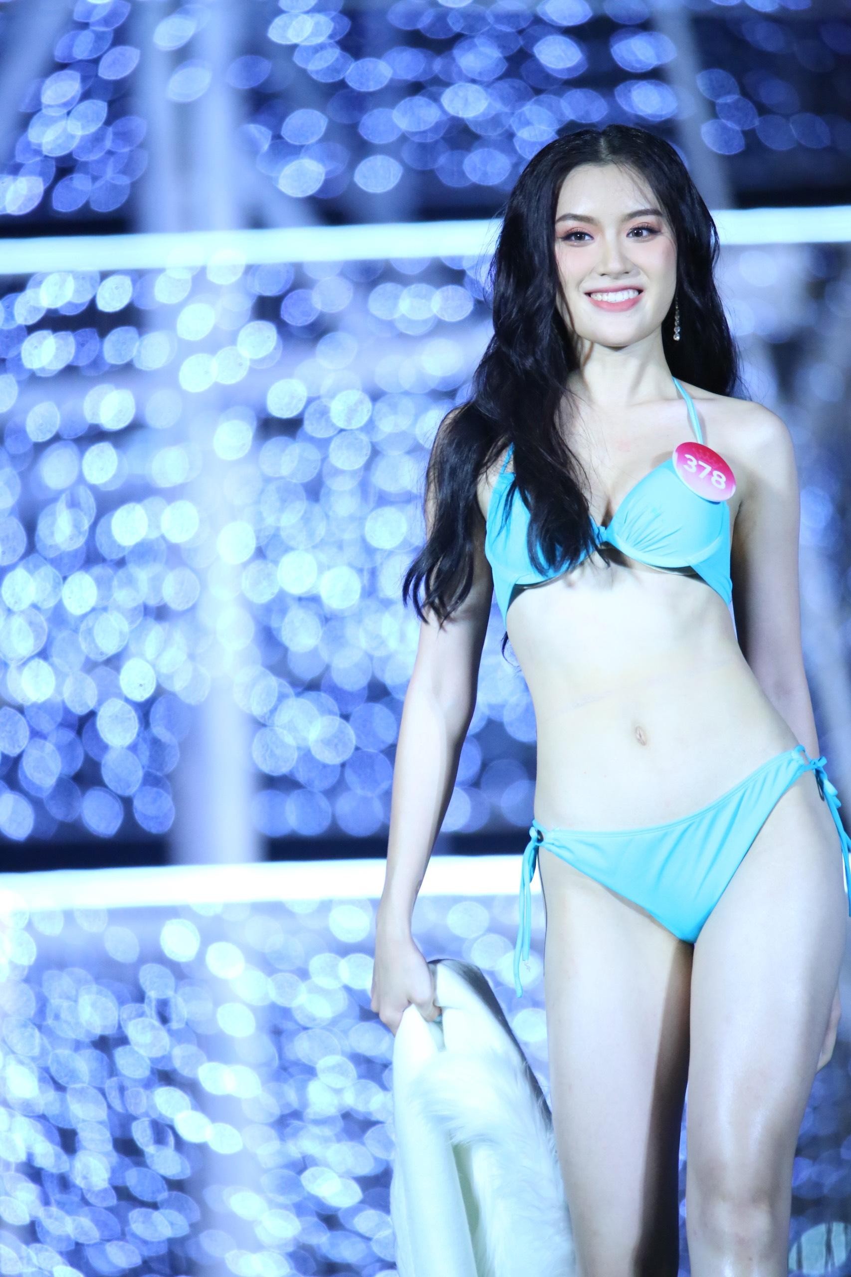 Nhan sắc 3 thí sinh diện bikini nóng bỏng nhất Hoa hậu Việt Nam 2022 - Ảnh 13.