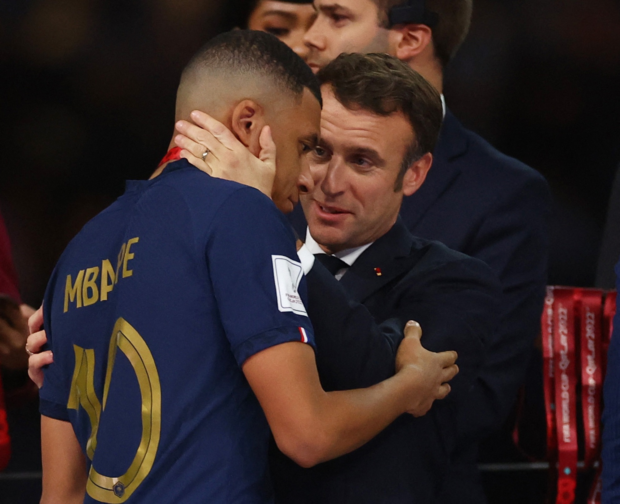 Tổng thống Macron: Mbappe là niềm tự hào của tuyển Pháp - Ảnh 3.