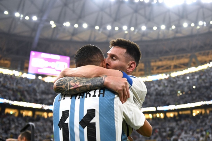 Angel Di Maria: Thần hộ mệnh của Lionel Messi - Ảnh 2.