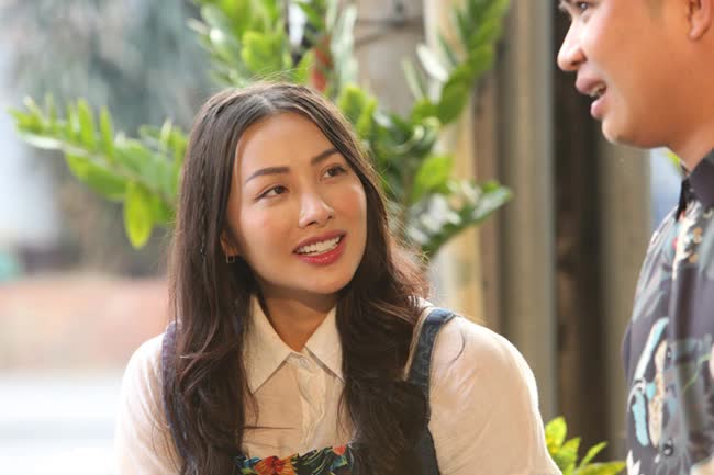 Nữ chính đơ nhất phim Việt hiện tại: Không ngấm nổi cả tạo hình lẫn diễn xuất, bị nữ phụ át vía hoàn toàn - Ảnh 2. Nữ chính đơ nhất phim Việt hiện tại: Không ngấm nổi cả tạo hình lẫn diễn xuất, bị nữ phụ át vía hoàn toàn - Ảnh 2.