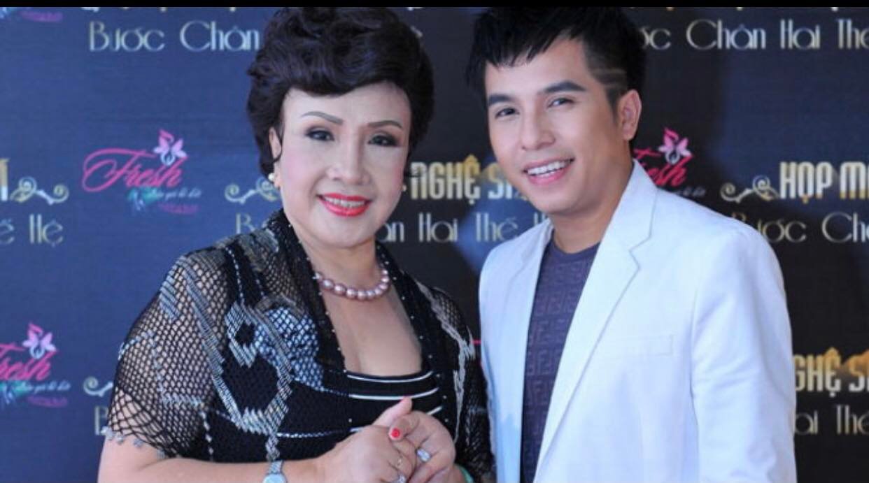 Xác minh, xử lý các kênh YouTube giả mạo NSND Lệ Thủy ca ngợi ông Lê Tùng Vân - Ảnh 2. Xác minh, xử lý các kênh YouTube giả mạo NSND Lệ Thủy ca ngợi ông Lê Tùng Vân - Ảnh 2.
